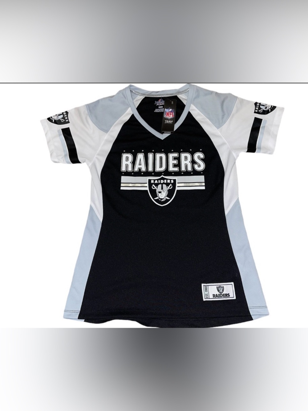 Raiders Jersey in Black, White & Silver NWT